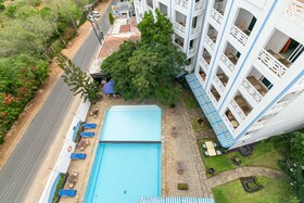 Sunrise Resort Apartments & Spa