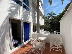 Sunrise Resort Apartments & Spa