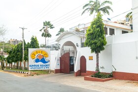 Sunrise Resort Apartments & Spa