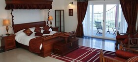 Sunrise Resort Apartments & Spa