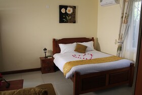 Oluwa Seun Beach Cottages