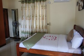 Oluwa Seun Beach Cottages