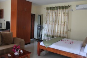 Oluwa Seun Beach Cottages
