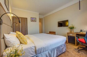 Garden Hotel & Spa