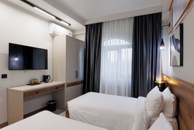 Hotel 28