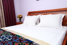 Soluxe Hotel