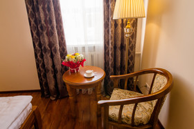 Soluxe Hotel