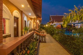 Ravorn Villa Boutique Resort & Restaurant