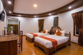 Ravorn Villa Boutique Resort & Restaurant