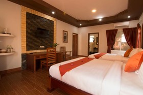 Ravorn Villa Boutique Resort & Restaurant