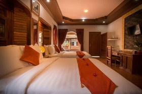 Ravorn Villa Boutique Resort & Restaurant