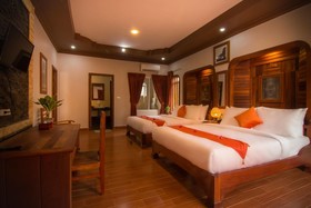 Ravorn Villa Boutique Resort & Restaurant