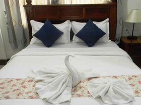 Vanne Hotel