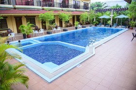 Grand Sihanouk Ville Hotel