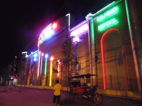 Kampongsom City Hotel & Casino
