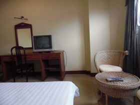 Kampongsom City Hotel & Casino