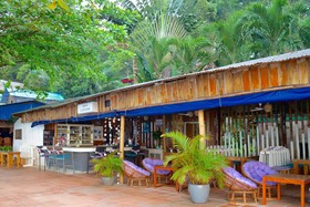 Laluna Bungalows & Restaurant