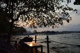 Laluna Bungalows & Restaurant
