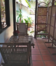 Laluna Bungalows & Restaurant