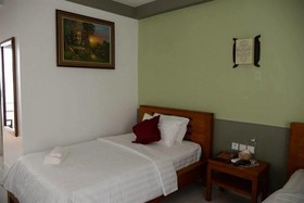 Ropanha Boutique Hotel