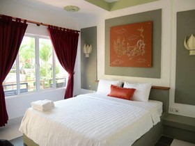 Ropanha Boutique Hotel
