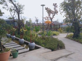 Kampot Tropical Village