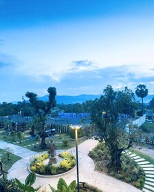 Kampot Tropical Village