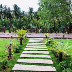 Kampot Tropical Village