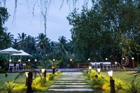 Kampot Tropical Village