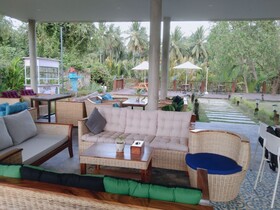 Kampot Tropical Village
