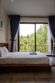 Kampot Tropical Village