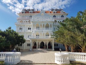 La Fortress Boutique Hotel