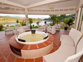 Tatai Resort Marina