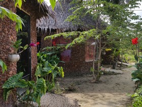 Mpai Bay Cottages