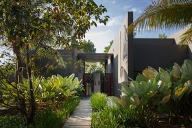 Koh Russey Villas & Resort