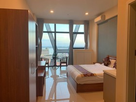 Zhongxin Holiday Hotel