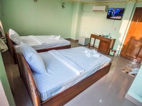 Angel Palace Hotel & Ktv