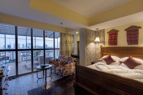 Arison Hotel