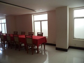 Chea Rithy Heng Hotel & KTV