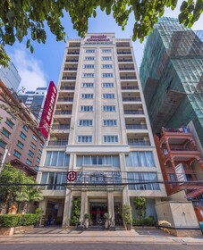 China Wind Holiday Hotel