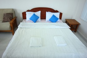 City Riverfront Hotel & Mart