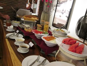 Double Leaf Boutique Hotel