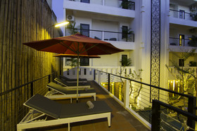 Double Leaf Boutique Hotel