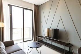 D Suites