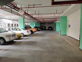 D Suites