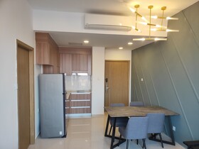 D Suites
