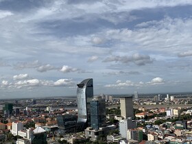 D Suites