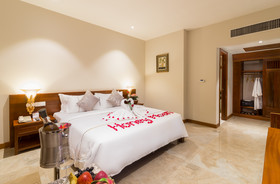 Dyvith Hotel