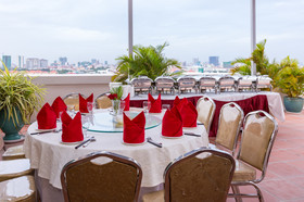 Dyvith Hotel