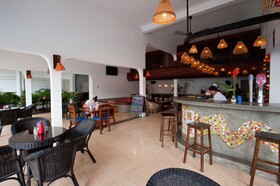 Eighty8 Backpackers Hostel